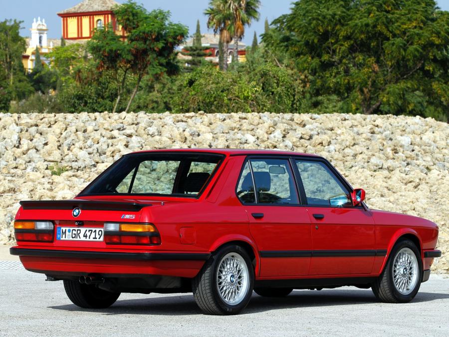  BMW M5 (E28) 1985 года  (WW) (фото 32 из 50)